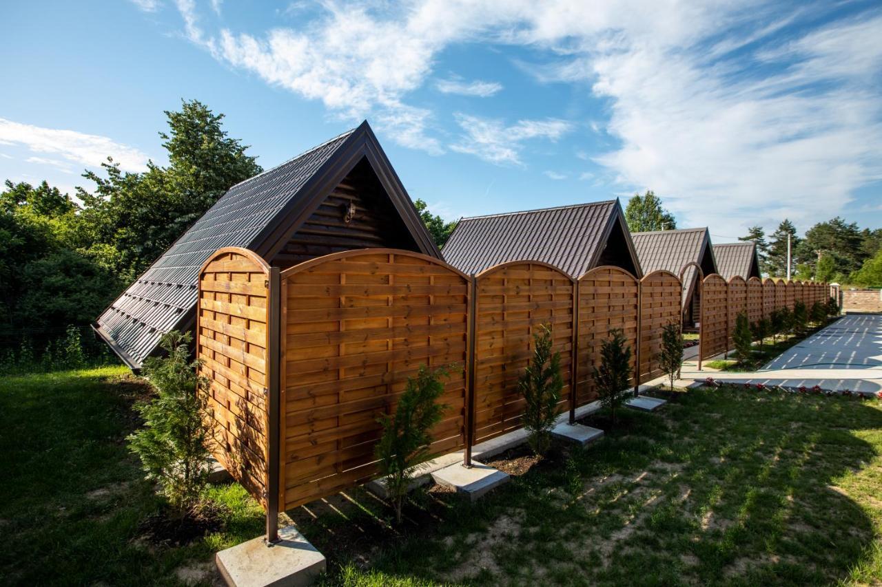 Hotel Babino Brdo Derventa ภายนอก รูปภาพ