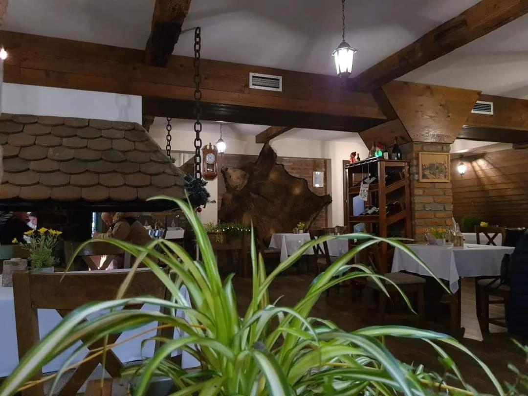 Hotel Babino Brdo Derventa ภายนอก รูปภาพ