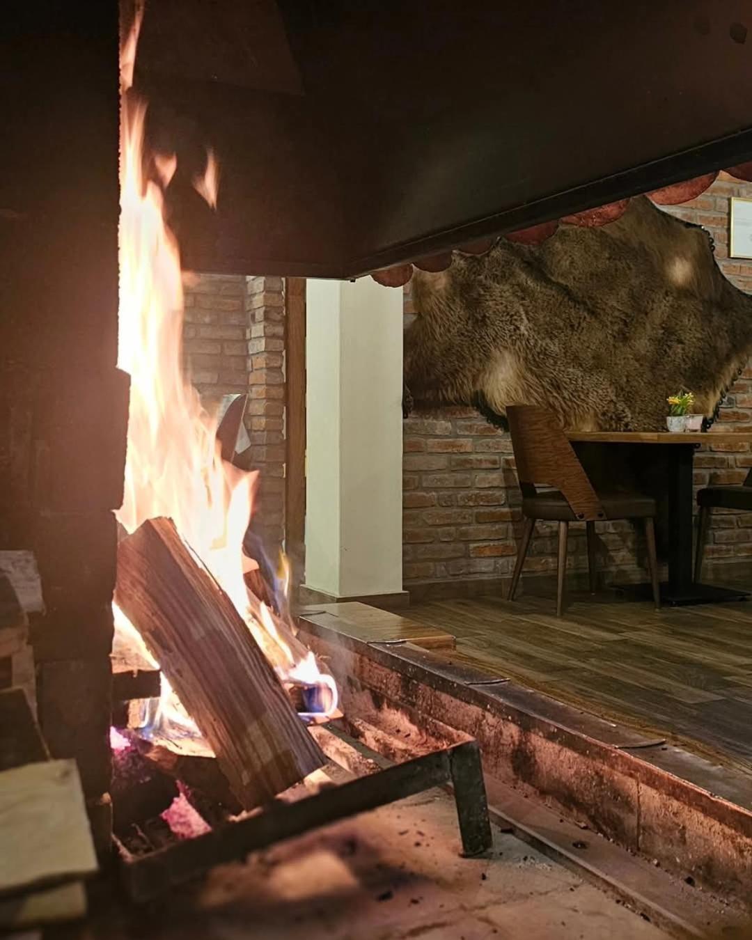 Hotel Babino Brdo Derventa ภายนอก รูปภาพ
