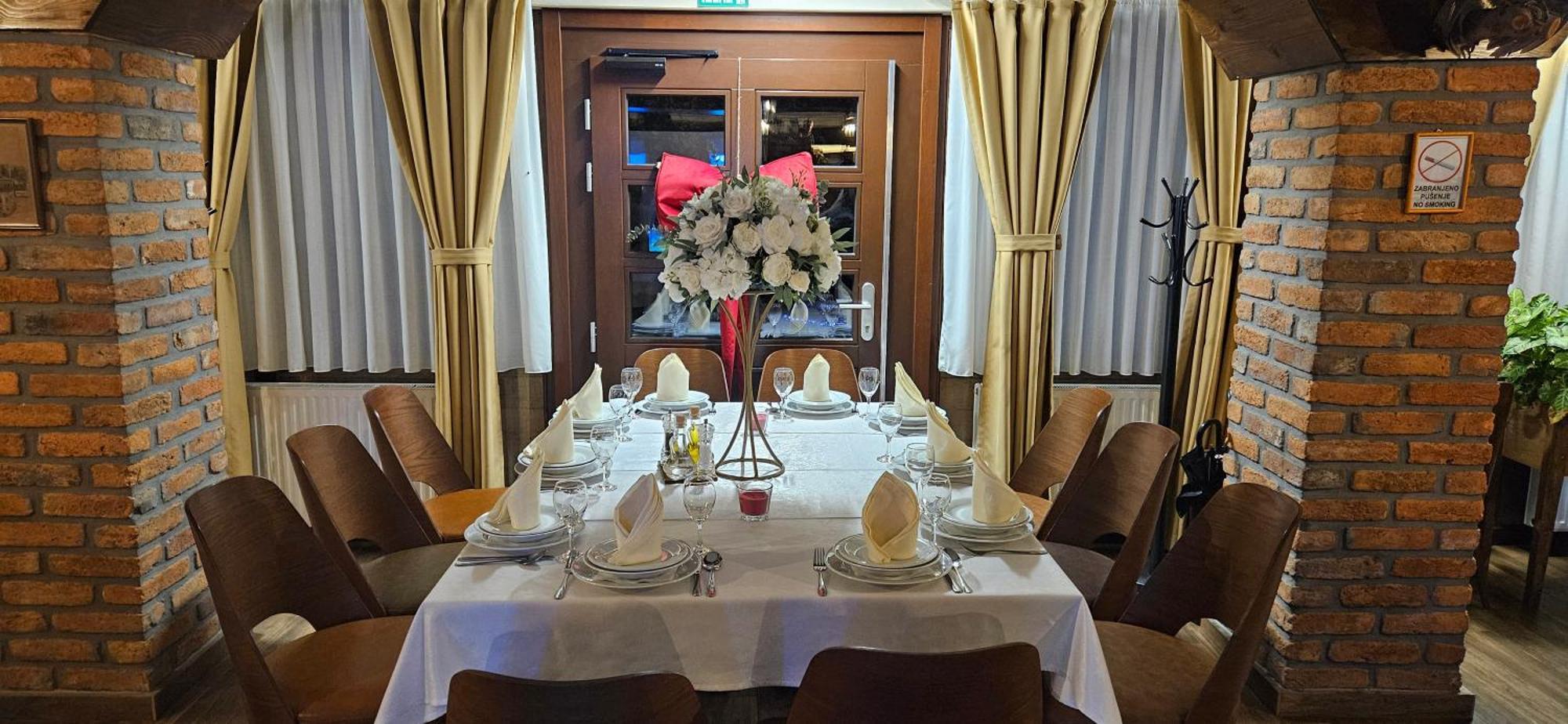 Hotel Babino Brdo Derventa ภายนอก รูปภาพ