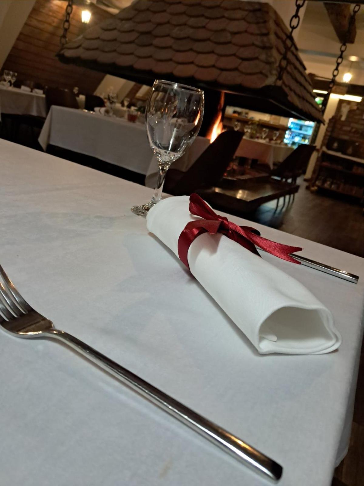Hotel Babino Brdo Derventa ภายนอก รูปภาพ
