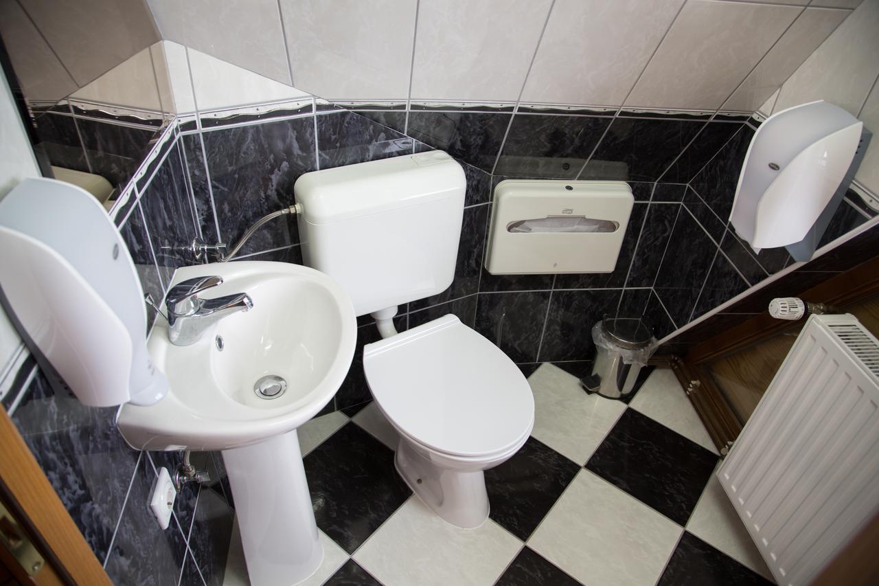 Hotel Babino Brdo Derventa ภายนอก รูปภาพ
