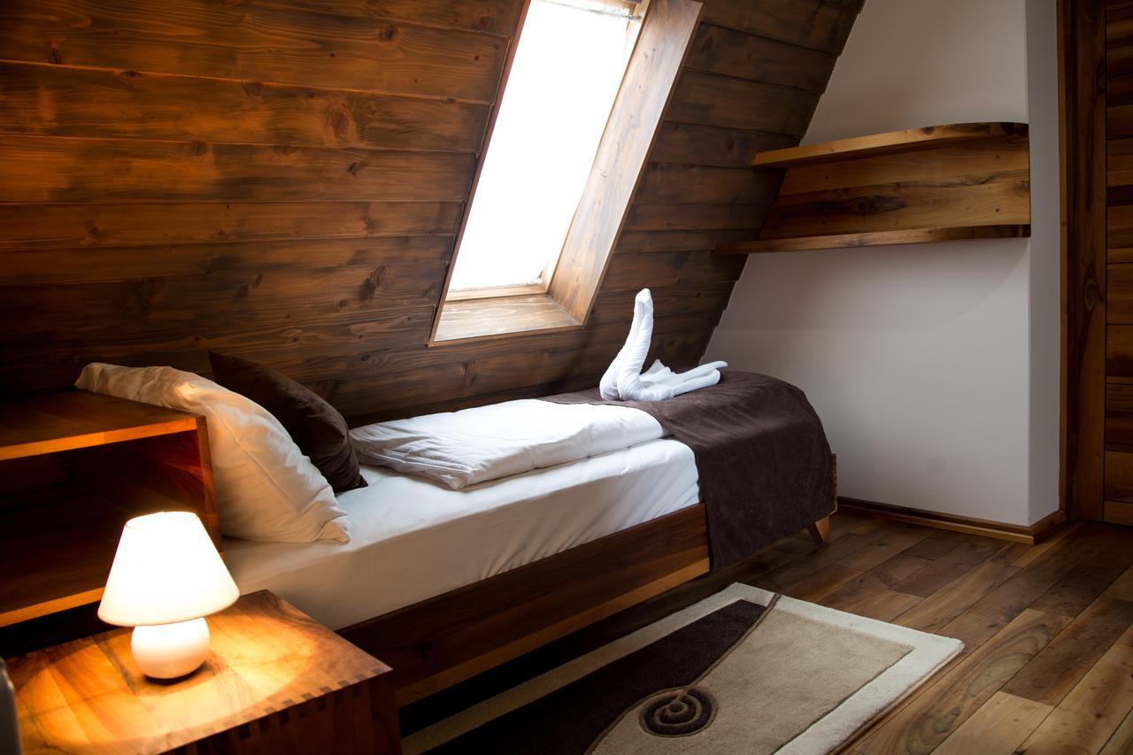 Hotel Babino Brdo Derventa ภายนอก รูปภาพ